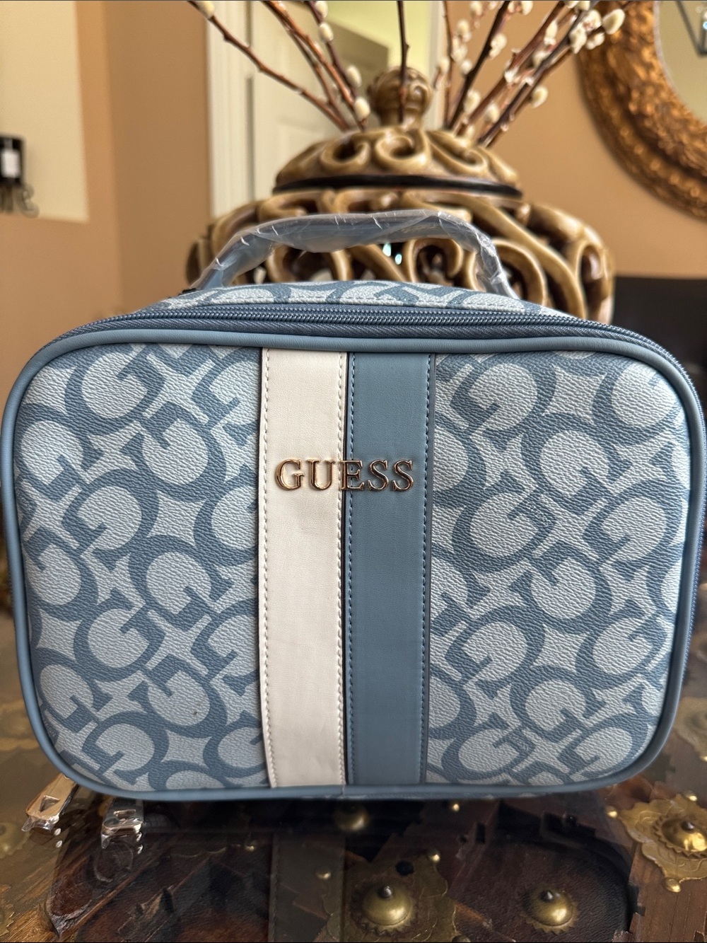 GUESS Light Blue & White Monogram Toiletry Bag